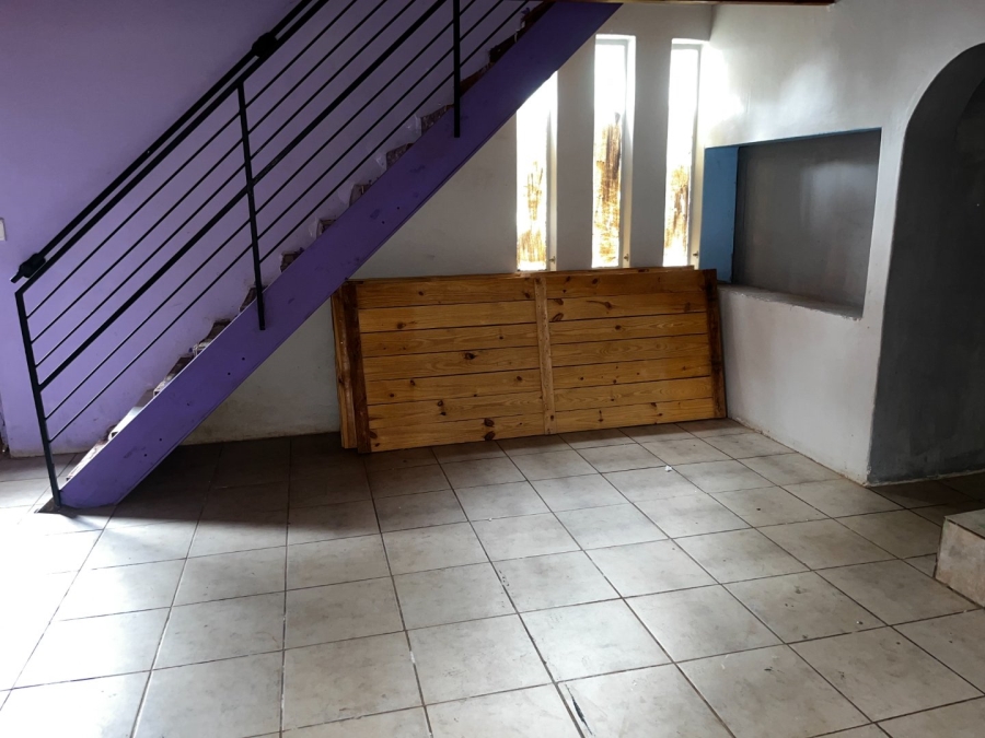 Commercial Property for Sale in Schoemansville North West